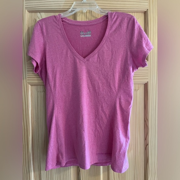 Pink‎ Under Armour V Neck Heat Gear Size Large - Picture 1 of 6